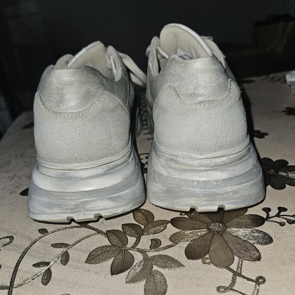 Free People  NWOB Let's Wander Distressed Washed Sneakers Size 39 - Picture 4 of 4